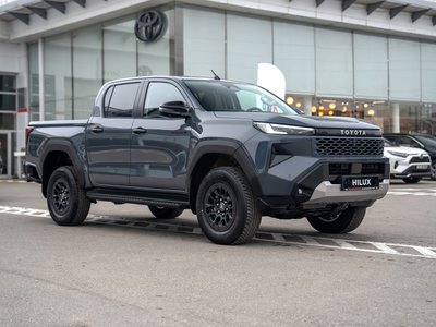 Toyota Hilux, 2025