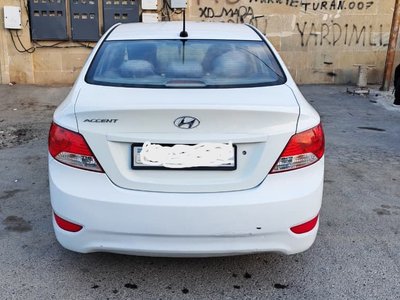 Hyundai Accent, 2013