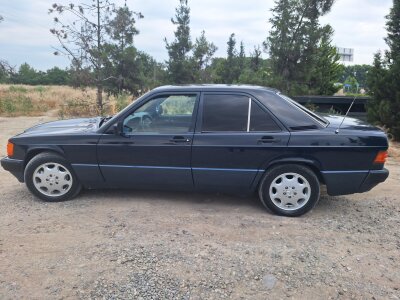 Mercedes-Benz 190, 1992