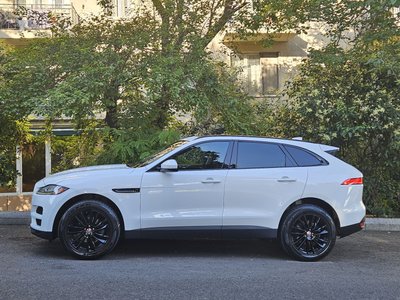 Jaguar F-Pace, 2017