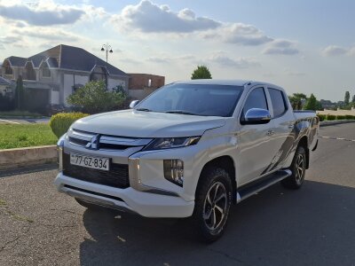 Mitsubishi L200, 2020