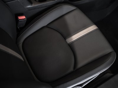 Mitsubishi Outlander Sport, 2025