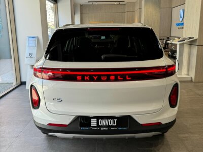 Skywell ET5, 2023
