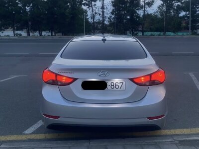 Hyundai Elantra, 2015
