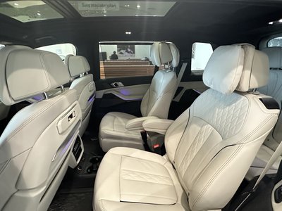 BMW X7, 2023