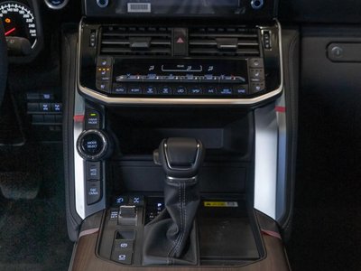 Toyota Land Cruiser, 2026