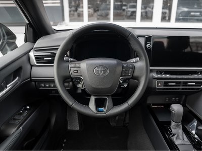 Toyota Camry, 2026
