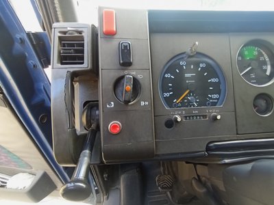 Mercedes-Benz 814 yük maşını