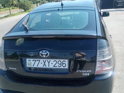 Toyota Prius, 2005