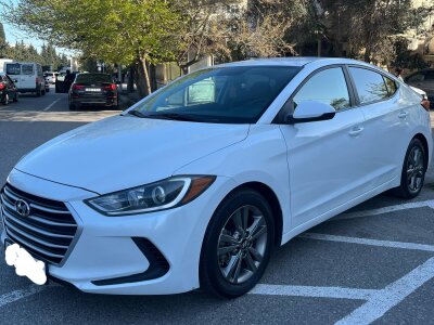 Hyundai Elantra, 2017