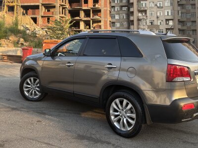 Kia Sorento, 2011