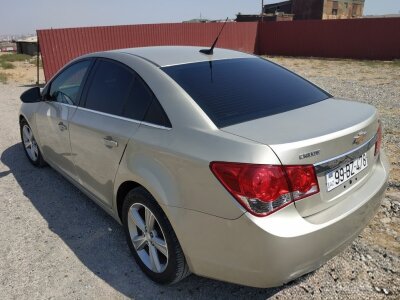 Chevrolet Cruze, 2012