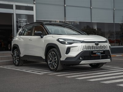 Toyota Corolla Cross, 2026