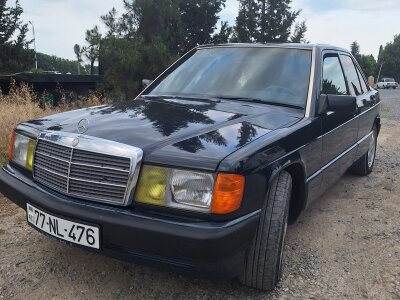 Mercedes-Benz 190, 1992
