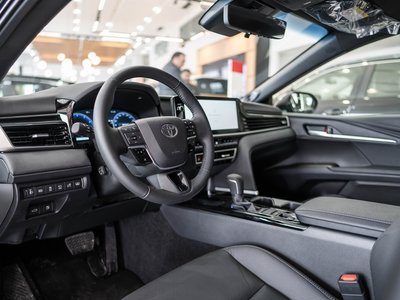 Toyota Camry, 2026