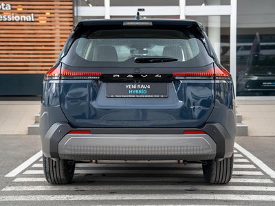 Toyota RAV4, 2026