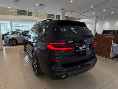 BMW X7, 2026