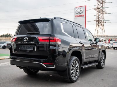 Toyota Land Cruiser, 2026