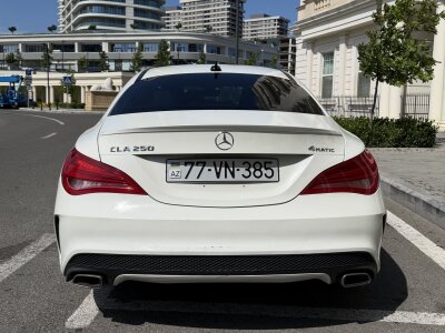 Mercedes-Benz CLA 250, 2015