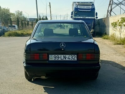 Mercedes-Benz 190, 1991
