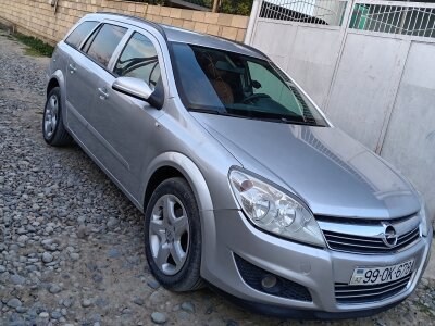 Opel Astra, 2008