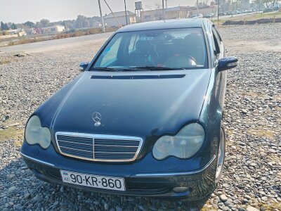 Mercedes-Benz C 240, 2001