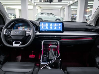 Wuling Asta, 2025