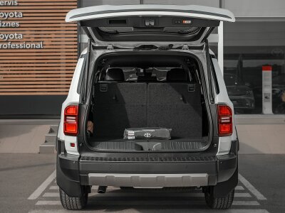 Toyota Land Cruiser Prado, 2026