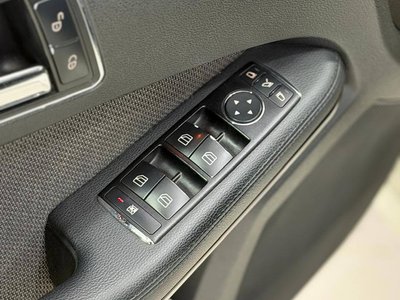 Mercedes-Benz E 300, 2010