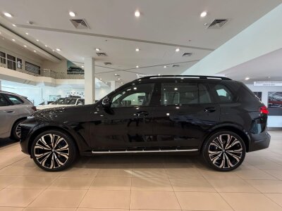 BMW X7, 2026