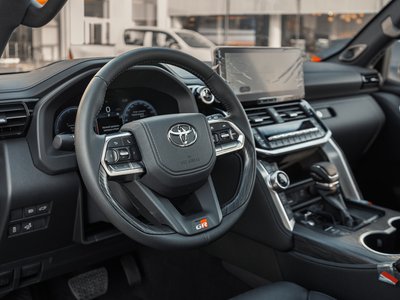 Toyota Land Cruiser, 2026