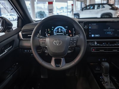 Toyota Camry, 2026