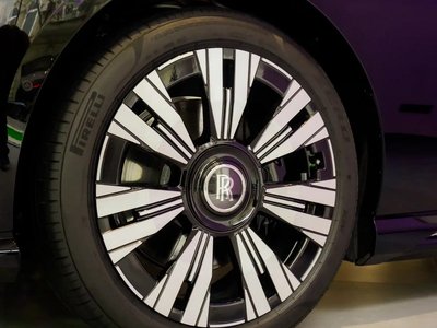 Rolls-Royce Spectre, 2024