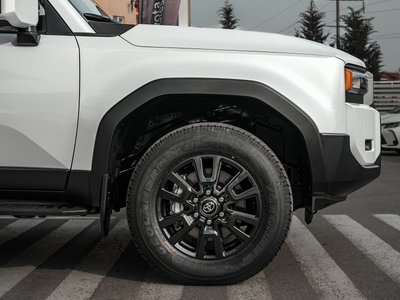 Toyota Land Cruiser Prado, 2026