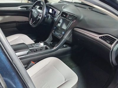 Ford Fusion, 2020