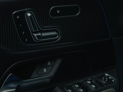 Mercedes-Benz GLB 250, 2022