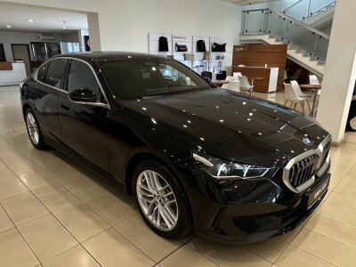 BMW 520, 2025