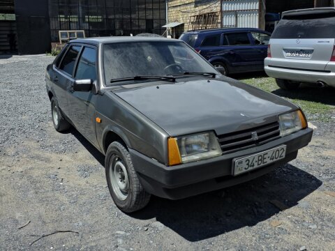 Lada (VAZ) 21099, 2000