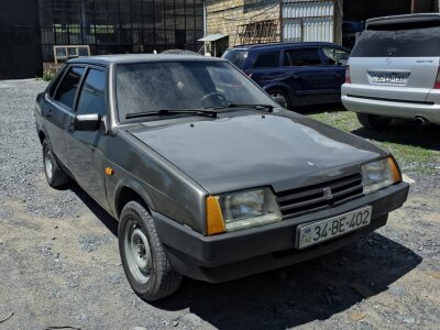 Lada (VAZ) 21099, 2000