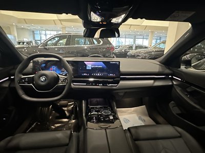 BMW i5, 2024