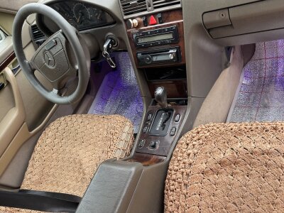 Mercedes-Benz C 220, 1996