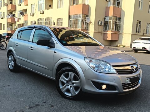 Opel Astra, 2009