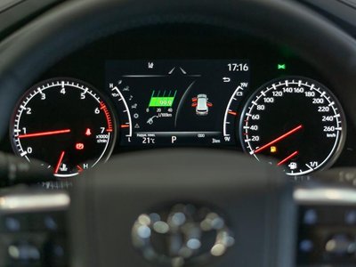 Toyota Land Cruiser, 2026
