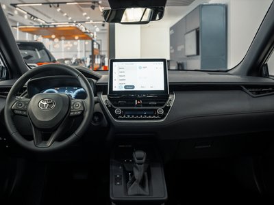 Toyota Corolla Cross, 2026