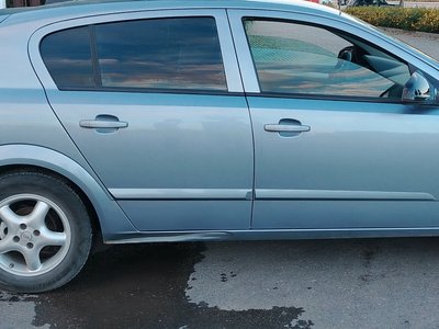 Opel Astra, 2006