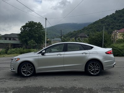 Ford Fusion, 2017
