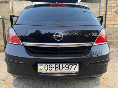 Opel Astra, 2009