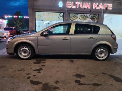 Opel Astra, 2006