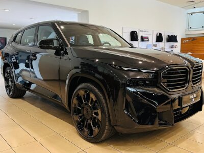BMW XM, 2025