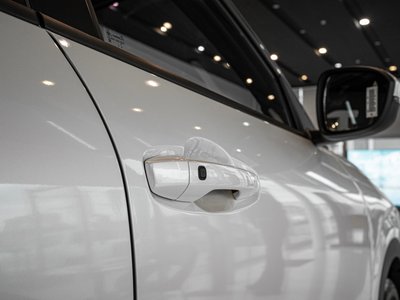 Mitsubishi Outlander Sport, 2025